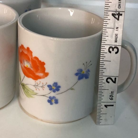 Teapot Sugar Bowl Cream Pitcher 2 8oz mugs made in Japan - Picture 8 of 9